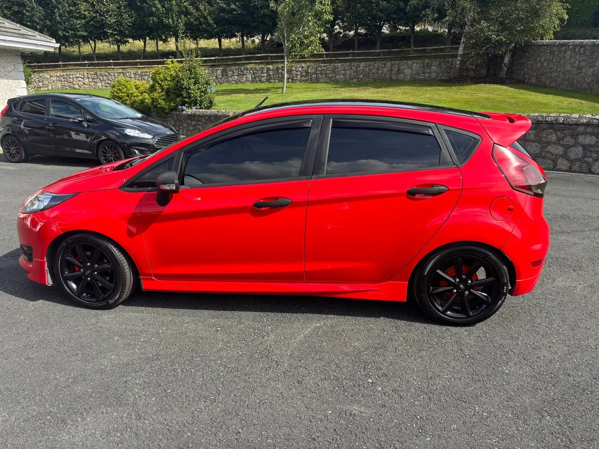 Ford Fiesta - Image 4