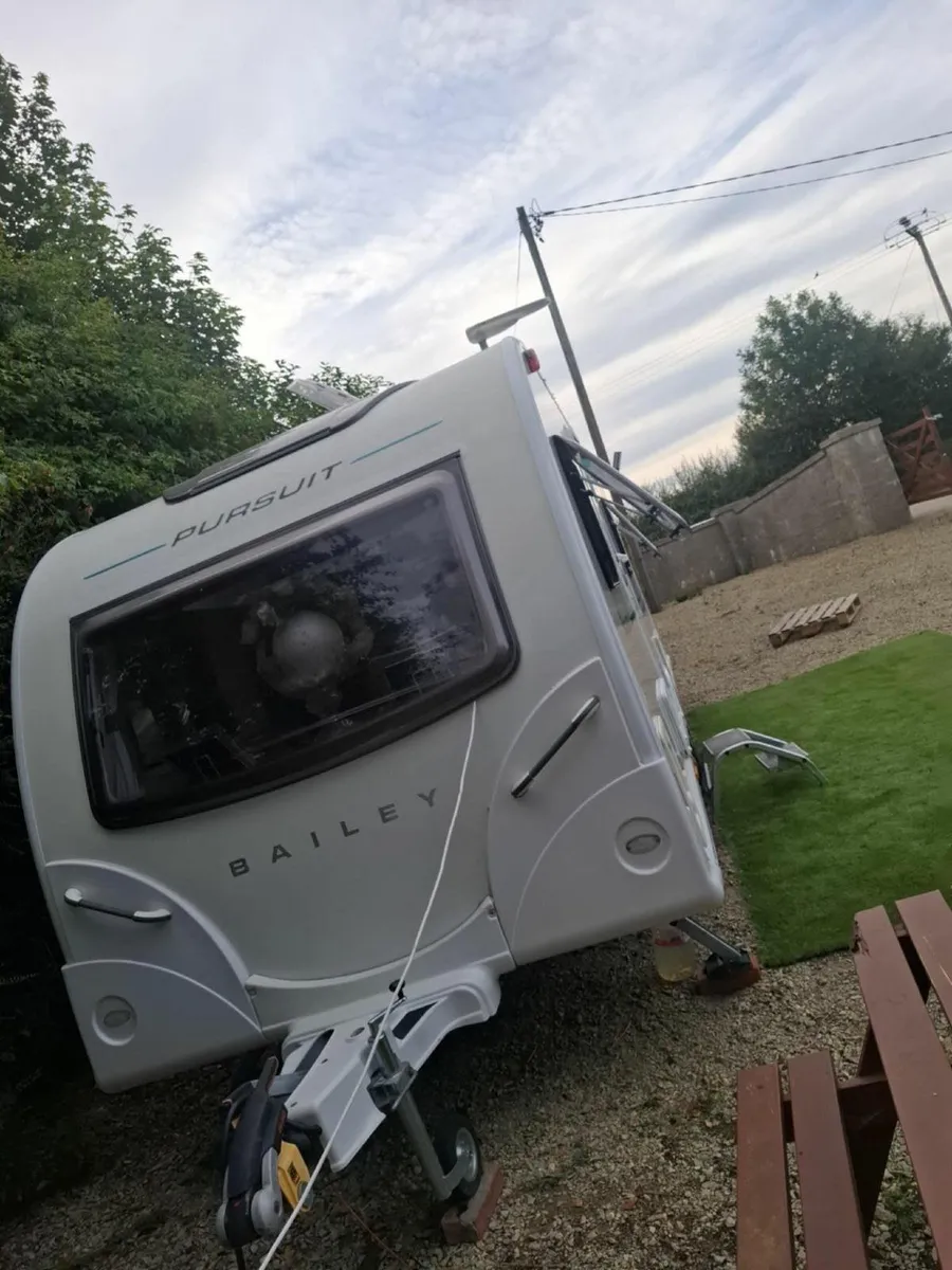 Caravan - Image 2