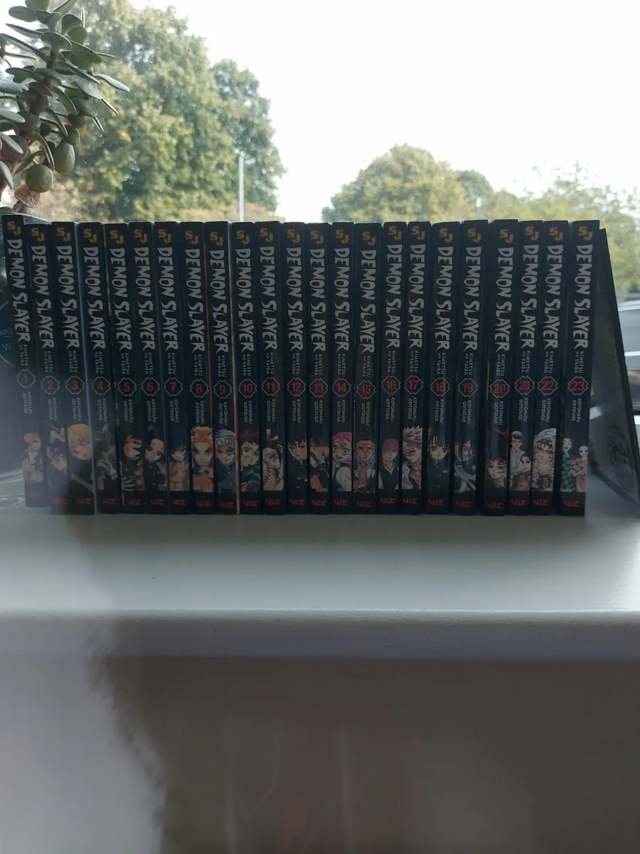 Manga demon slayer 24 pcs set - Image 1