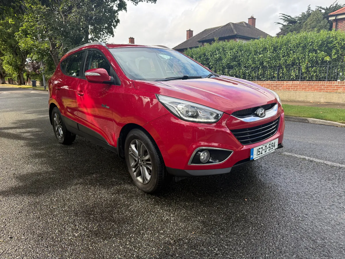 Stunning Young Executive Hyundai ix35 2015 - Image 2