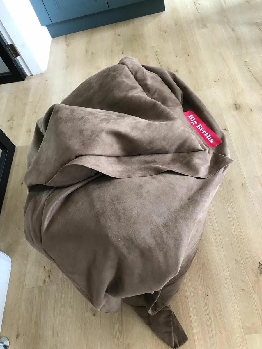 Big Bertha Bean bag - Image 2