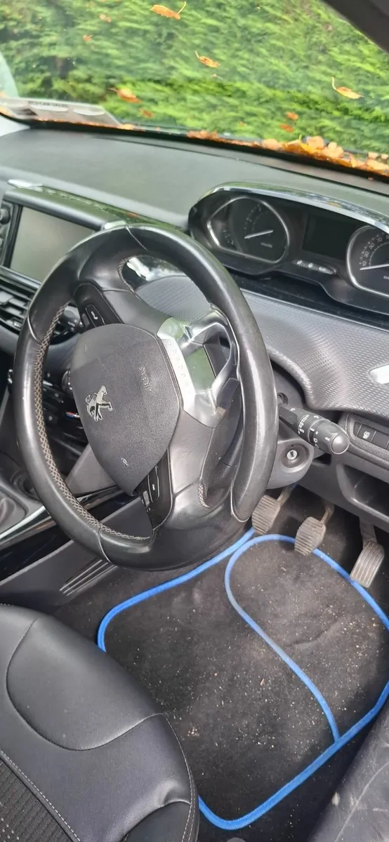 Peugeot 2008 2015 - Image 4