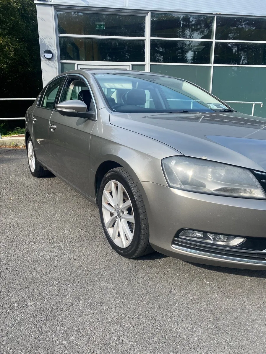 Volkswagen Passat Highline - Image 3
