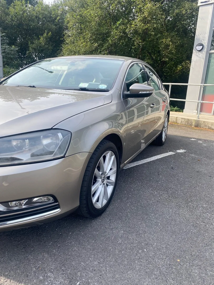 Volkswagen Passat Highline - Image 4