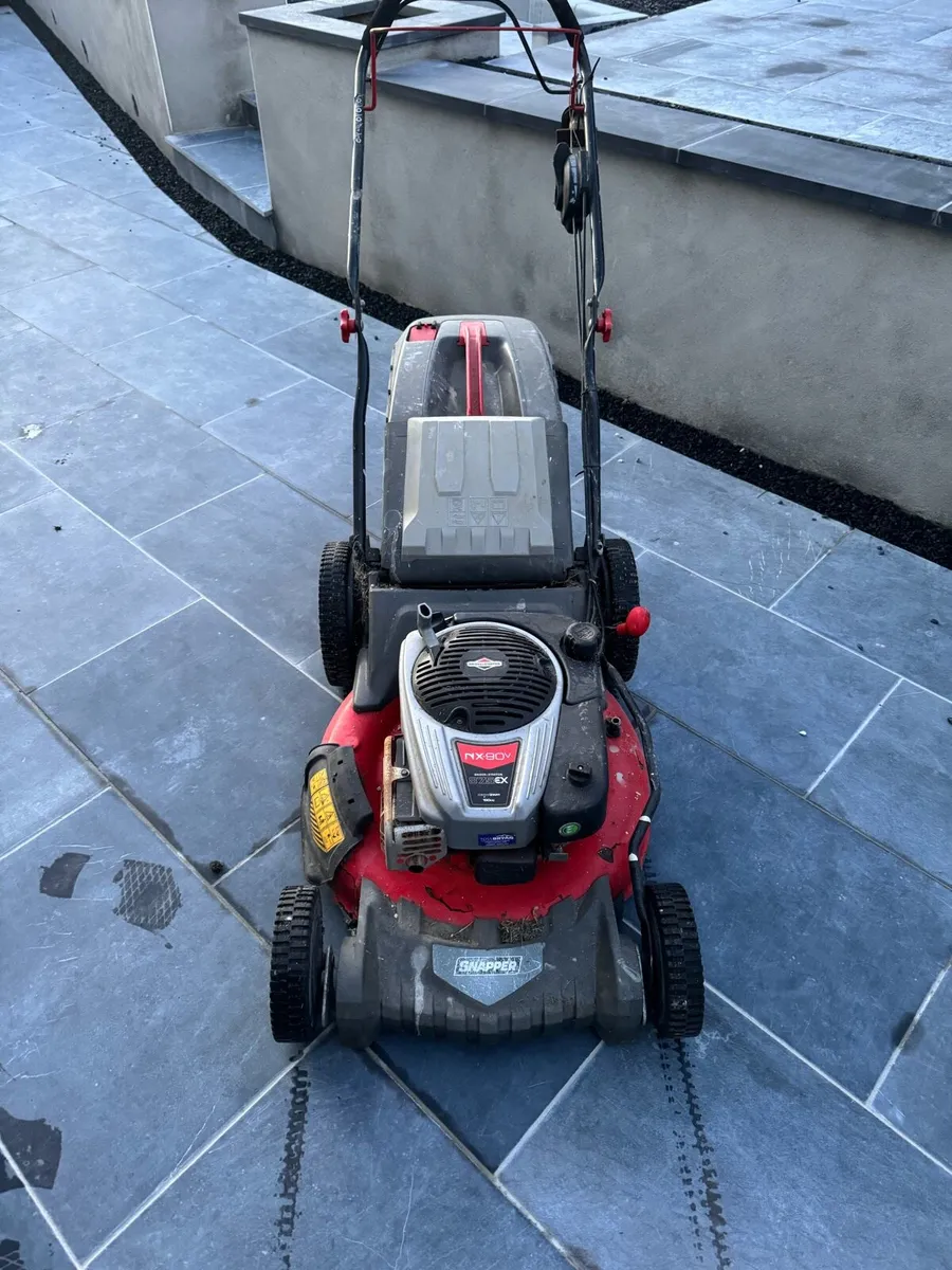 Snapper Lawnmower - Image 1