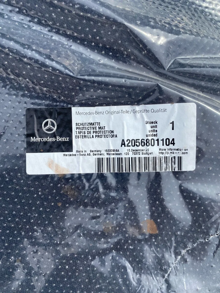 Mercedes C-Class Estate Boot Liner - Image 3