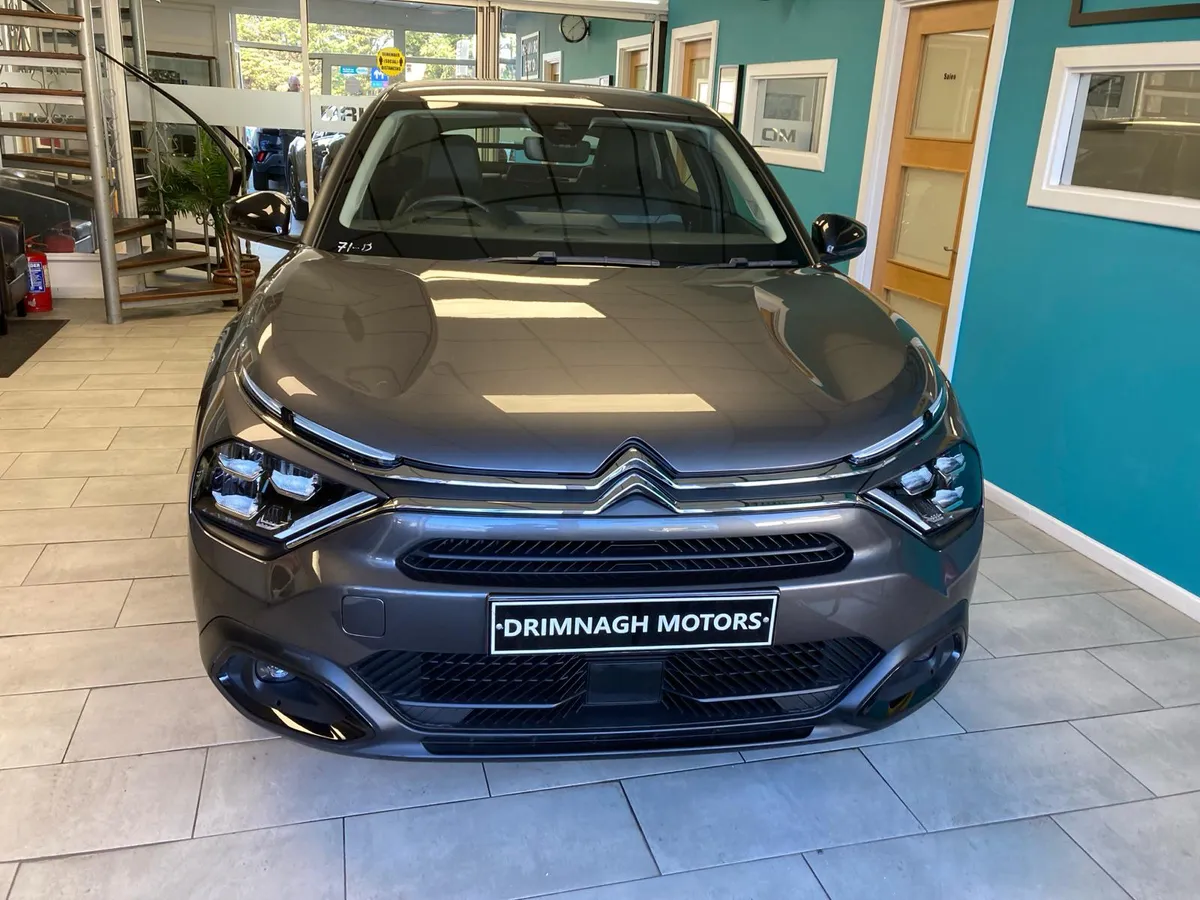 Citroen C4 1.2 LOW MILEAGE - Image 3