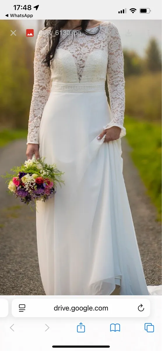 Wedding dress - Image 1