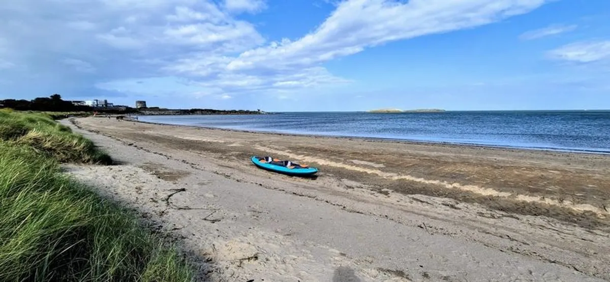 Kayak, paddles, life vests x2, pump - Image 1