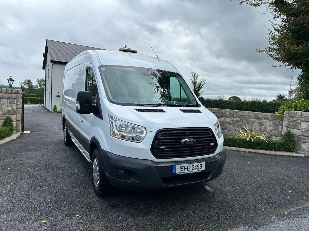 2015 ford transit 350 rwd - Image 2