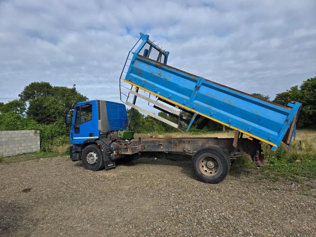 18 ton lorry - Image 3