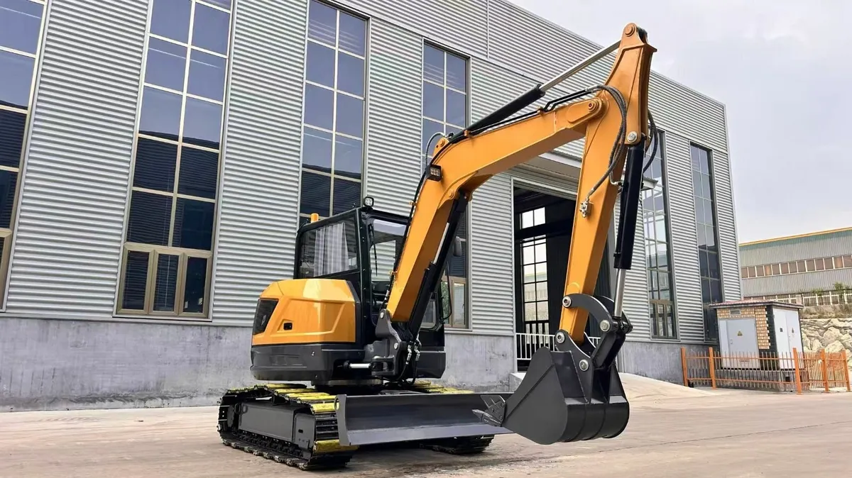 Nicosail OKW906 Midi excavator digger NEW 6.5 ton - Image 2