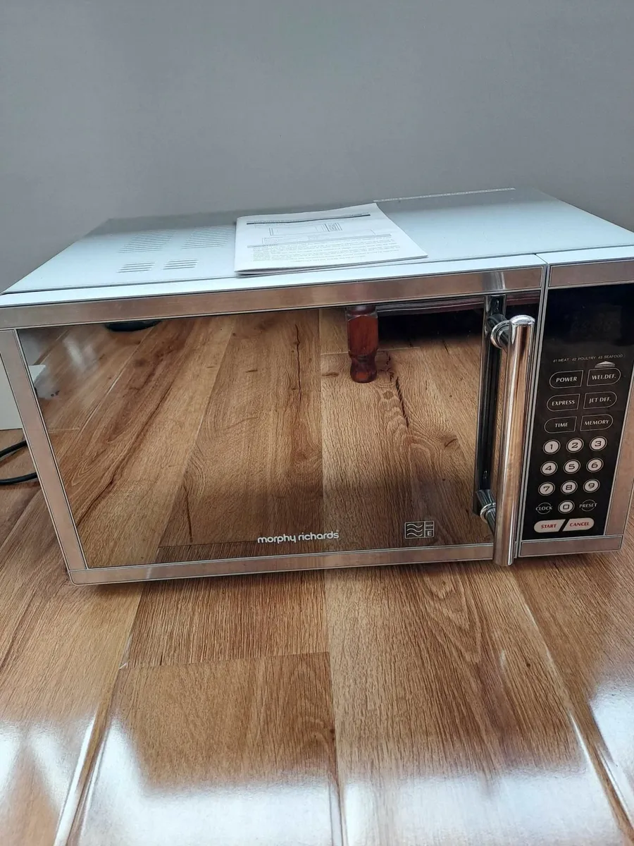 microwave - Image 1