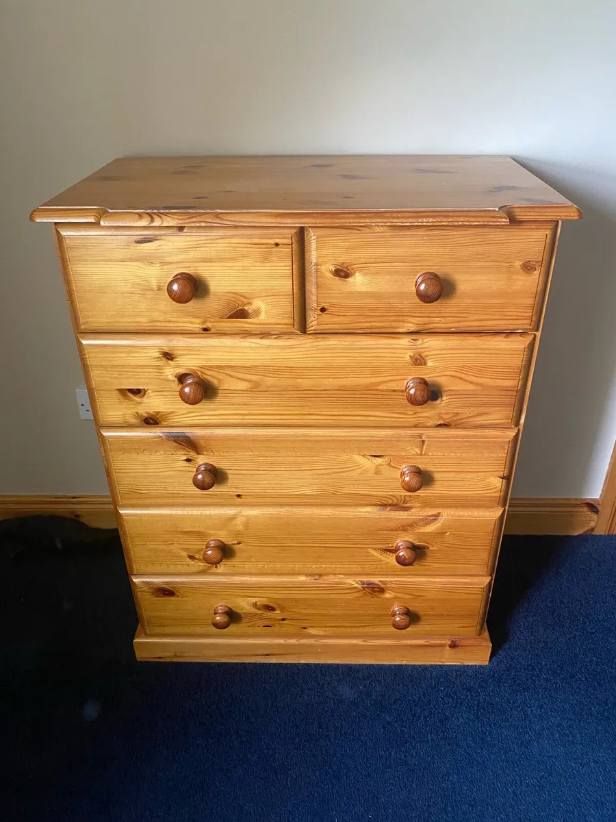 Solid Pine Bedroom Set - Image 1