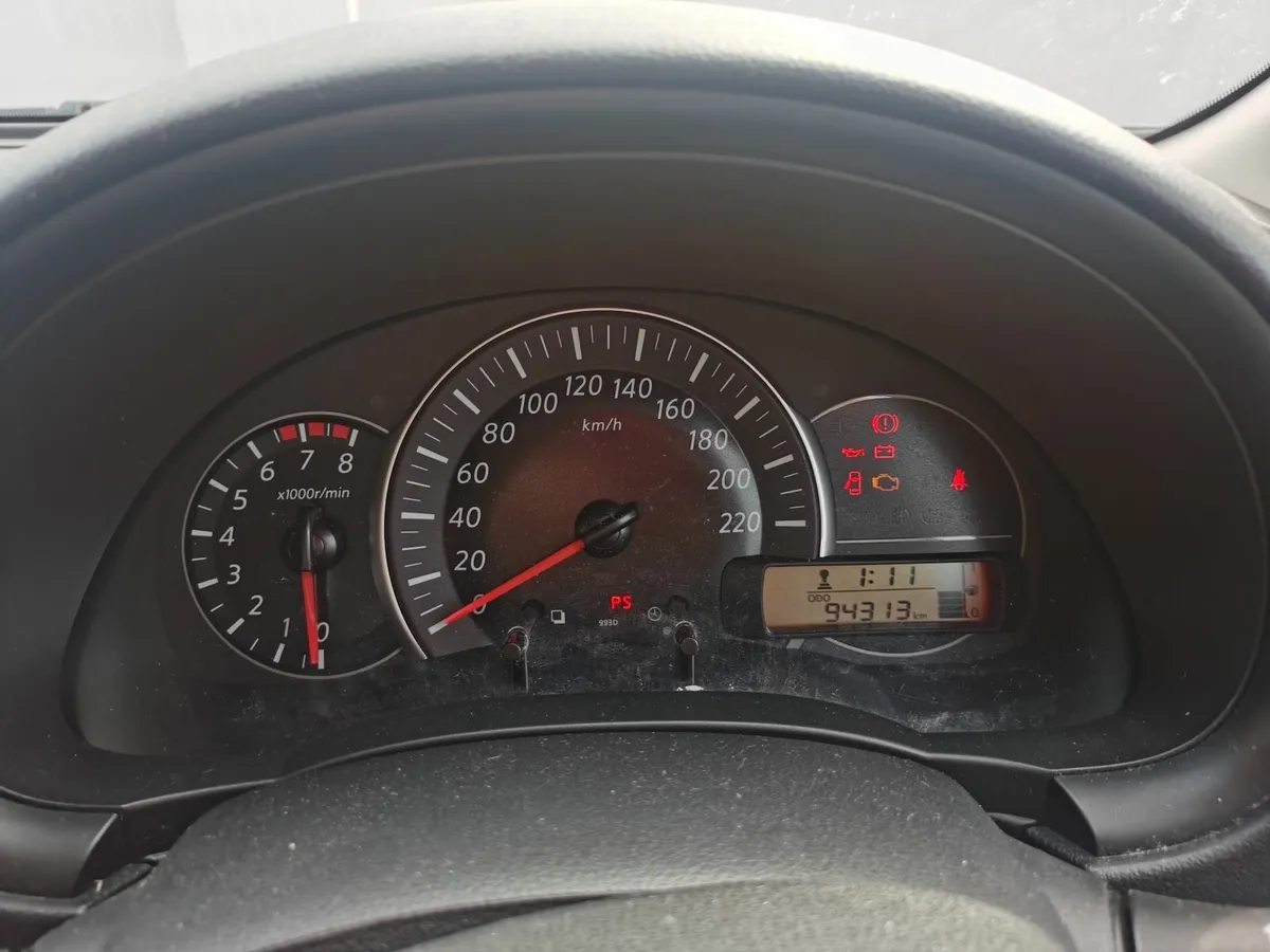 Nissan Micra 2016 - Image 2