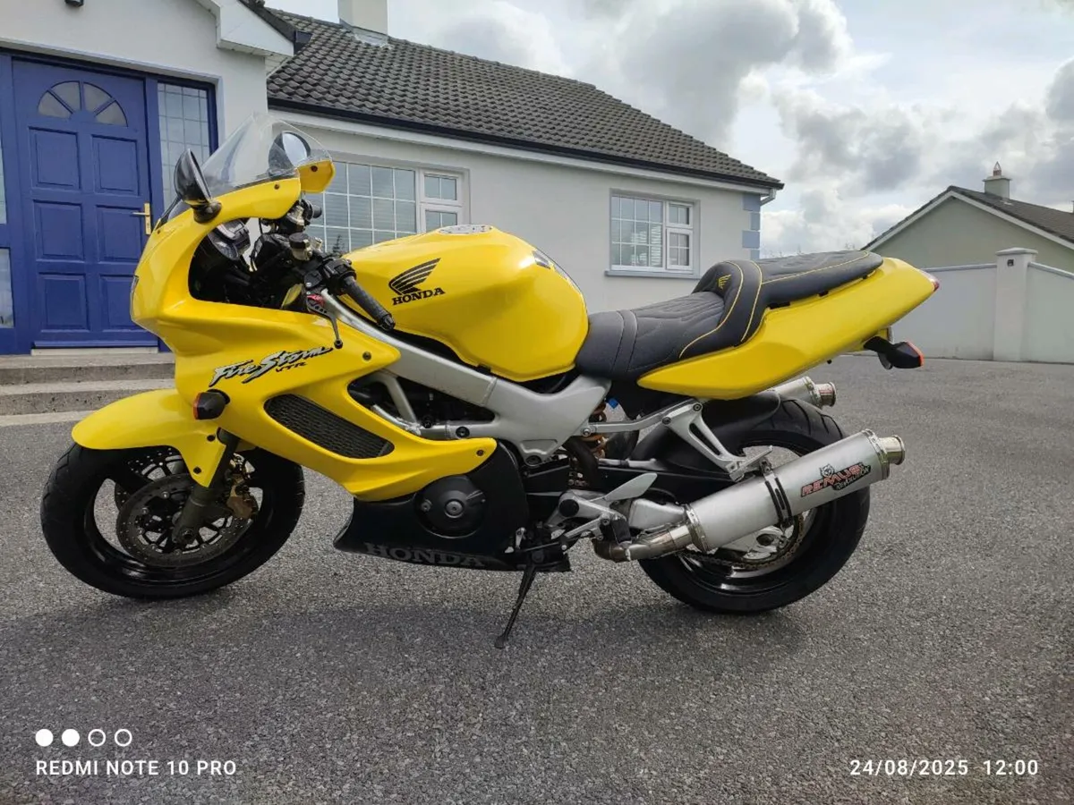 2001 Honda VTR Firestorm - Image 4