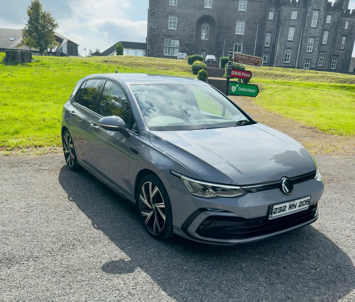 2023 Volkswagon Golf 2.0 TDI R-Line DSG - Image 1