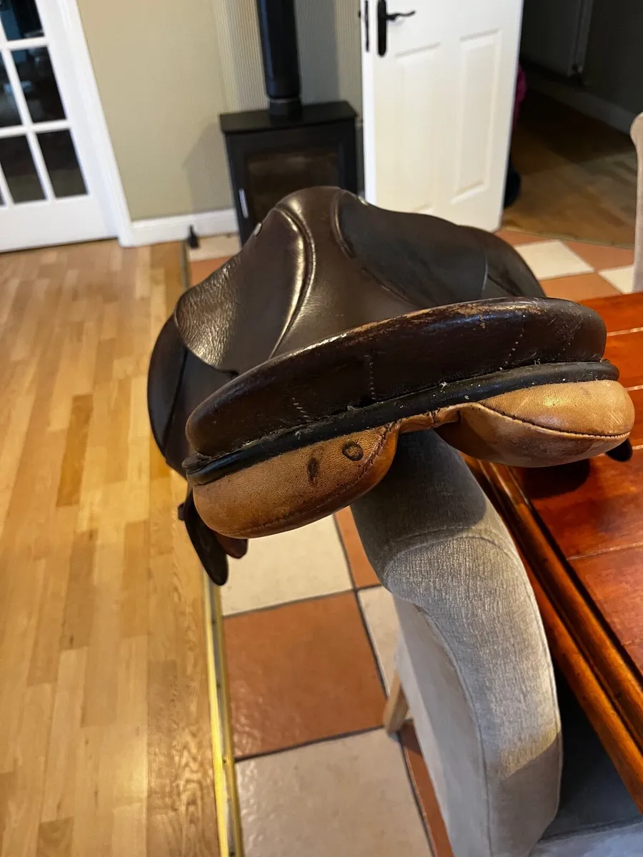 Saddle - Image 4