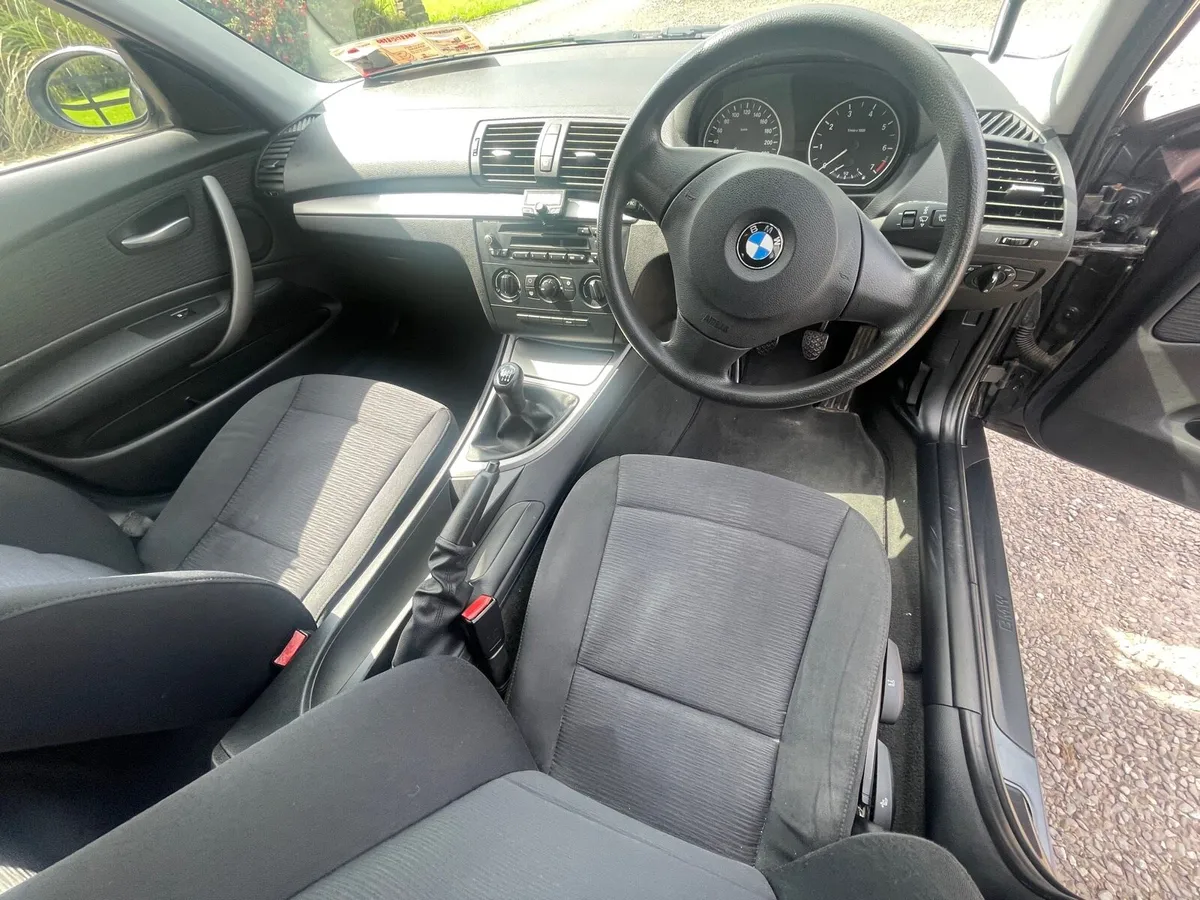 BMW 1-Series 116i - Image 4