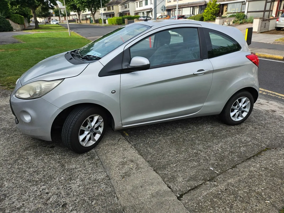 Ford KA 2009 only 99km  +nct and taxed - Image 2