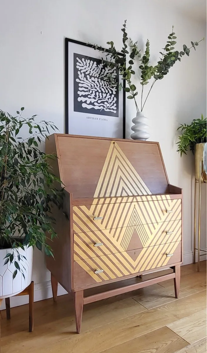 Mid Century writing bureau cocktail cabinet - Image 1