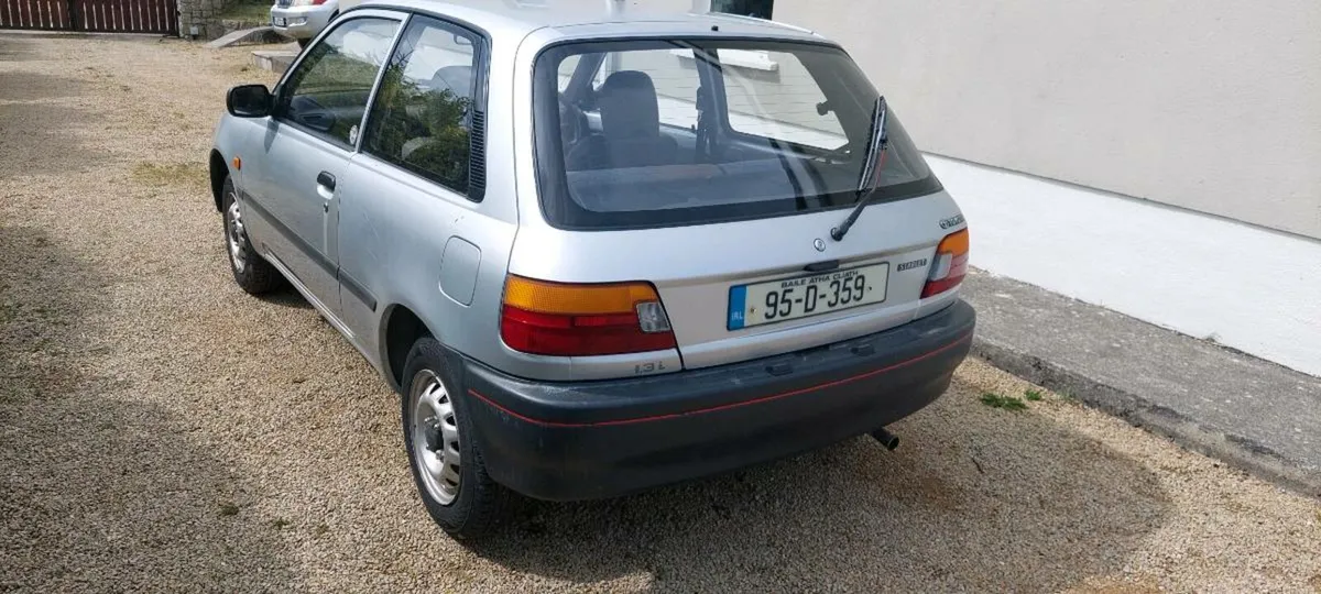 Toyota starlet 30 years old, 38k miles - Image 3