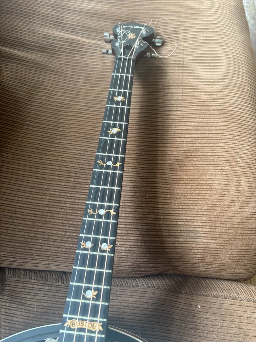 Banjo - Image 3