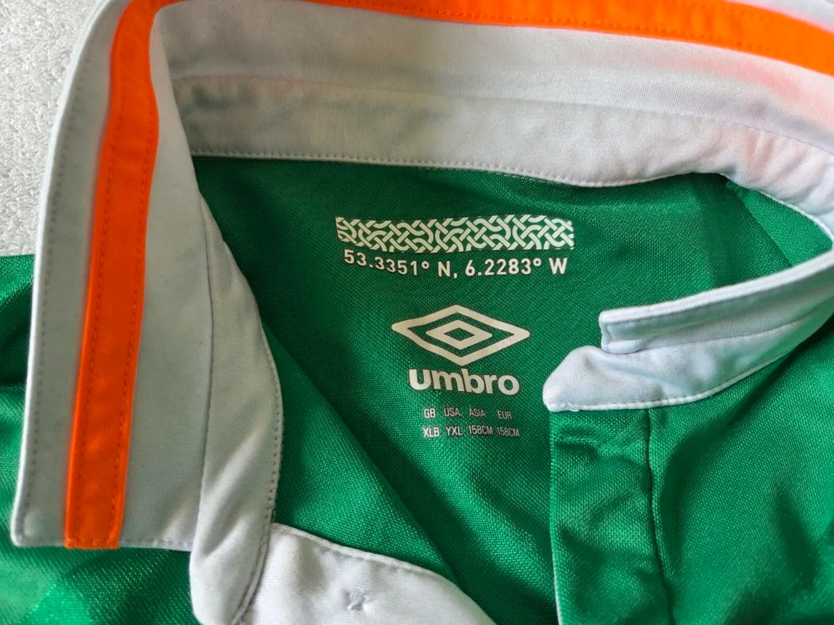 Ireland Football Home Jersey 2015 to 2016 Umbro XL - Image 2