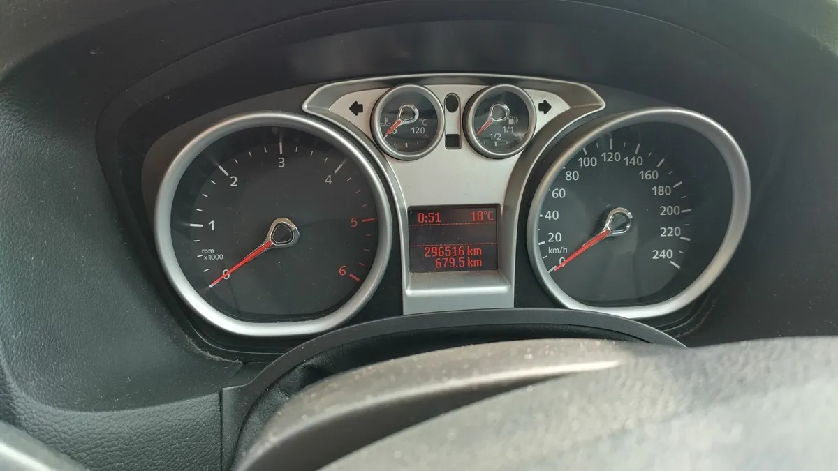 Ford Focus 2011 - Image 4