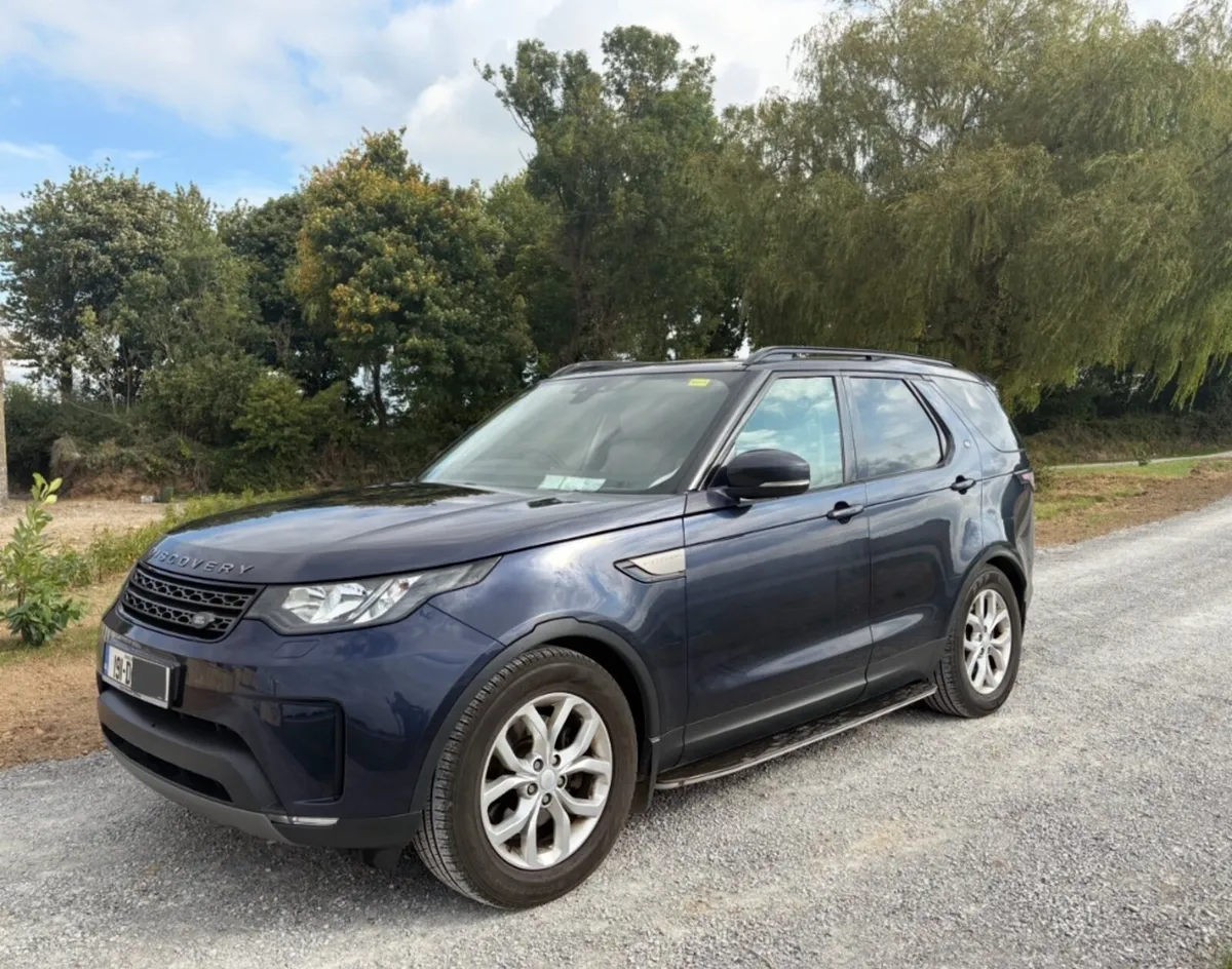 Land Rover Discovery - Image 1