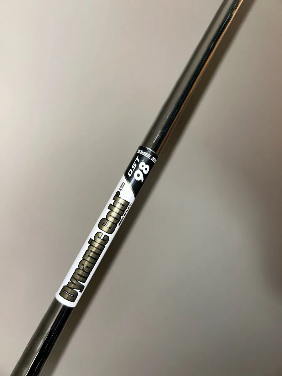 Cleveland golf iorns - Image 2