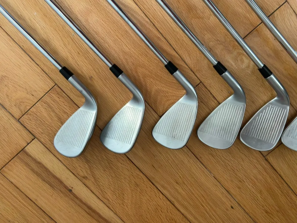 Cleveland golf iorns - Image 3