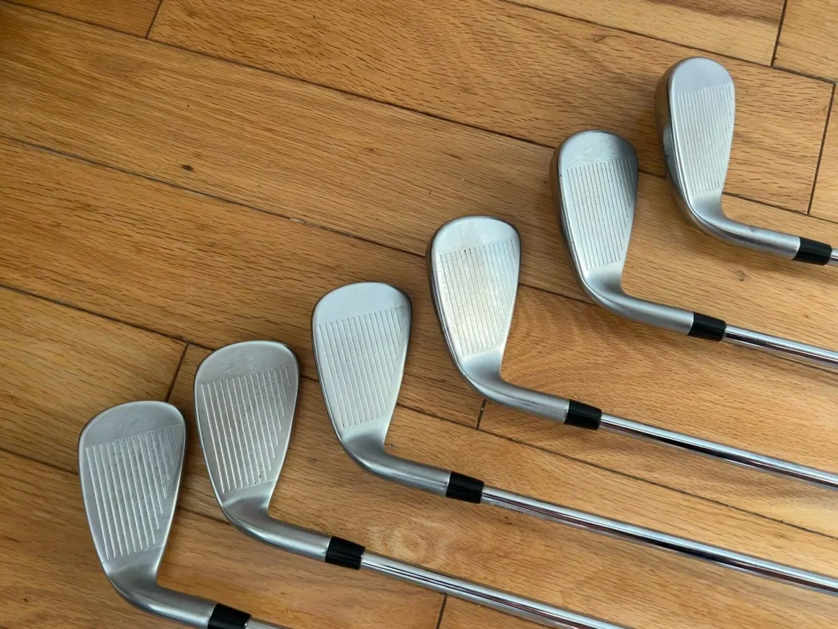 Cleveland golf iorns - Image 4