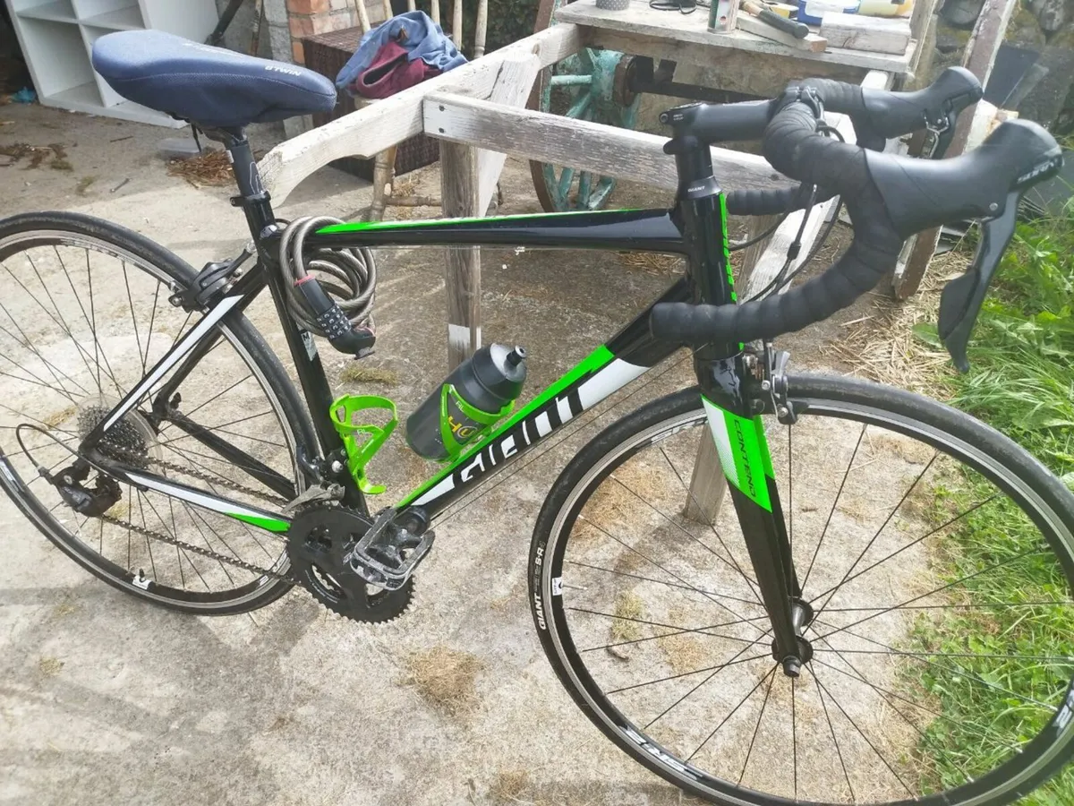 Giant Contend Bicycle - Image 4