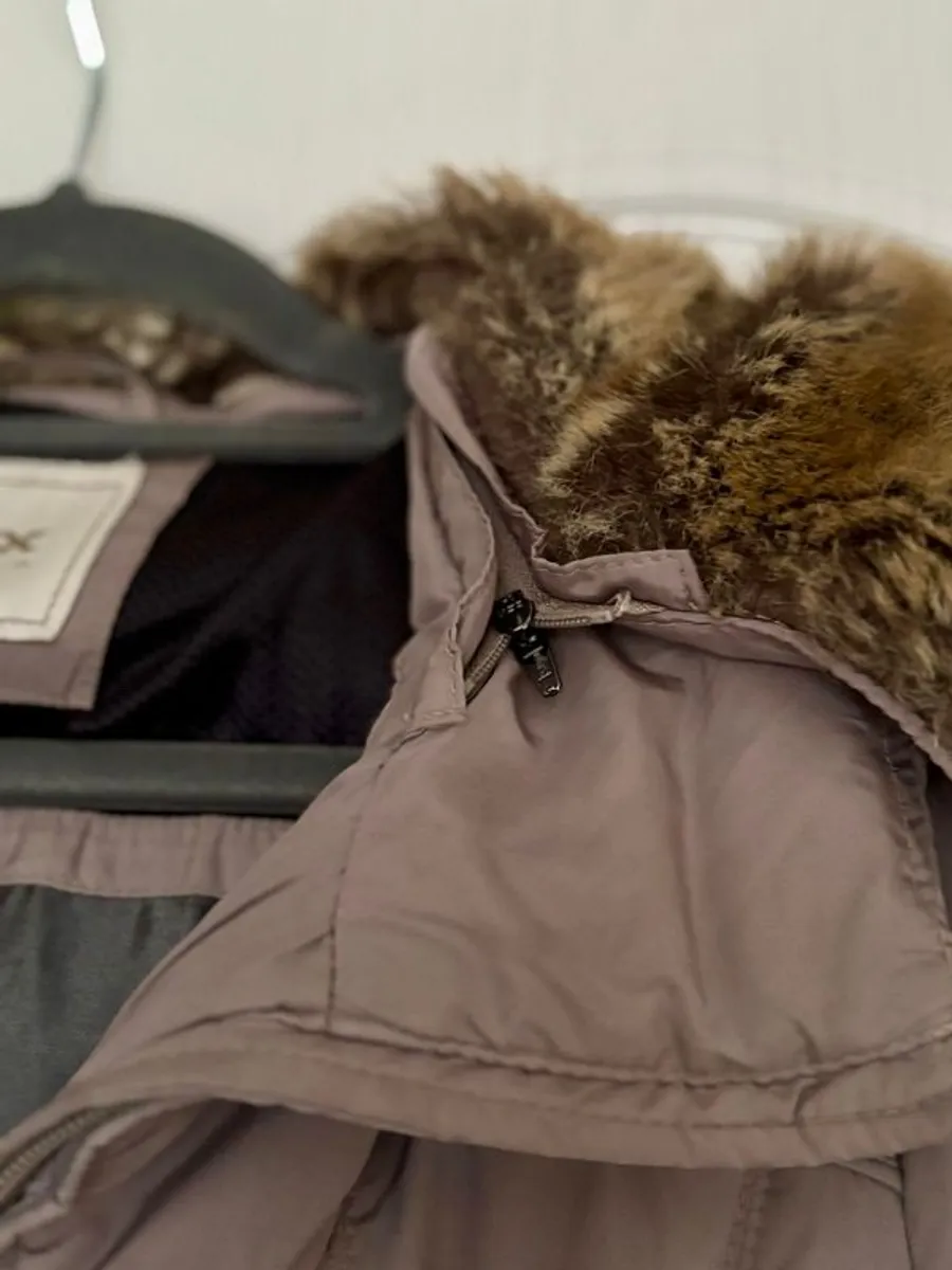 GEOX Respira Down Coat in great condition - Image 2
