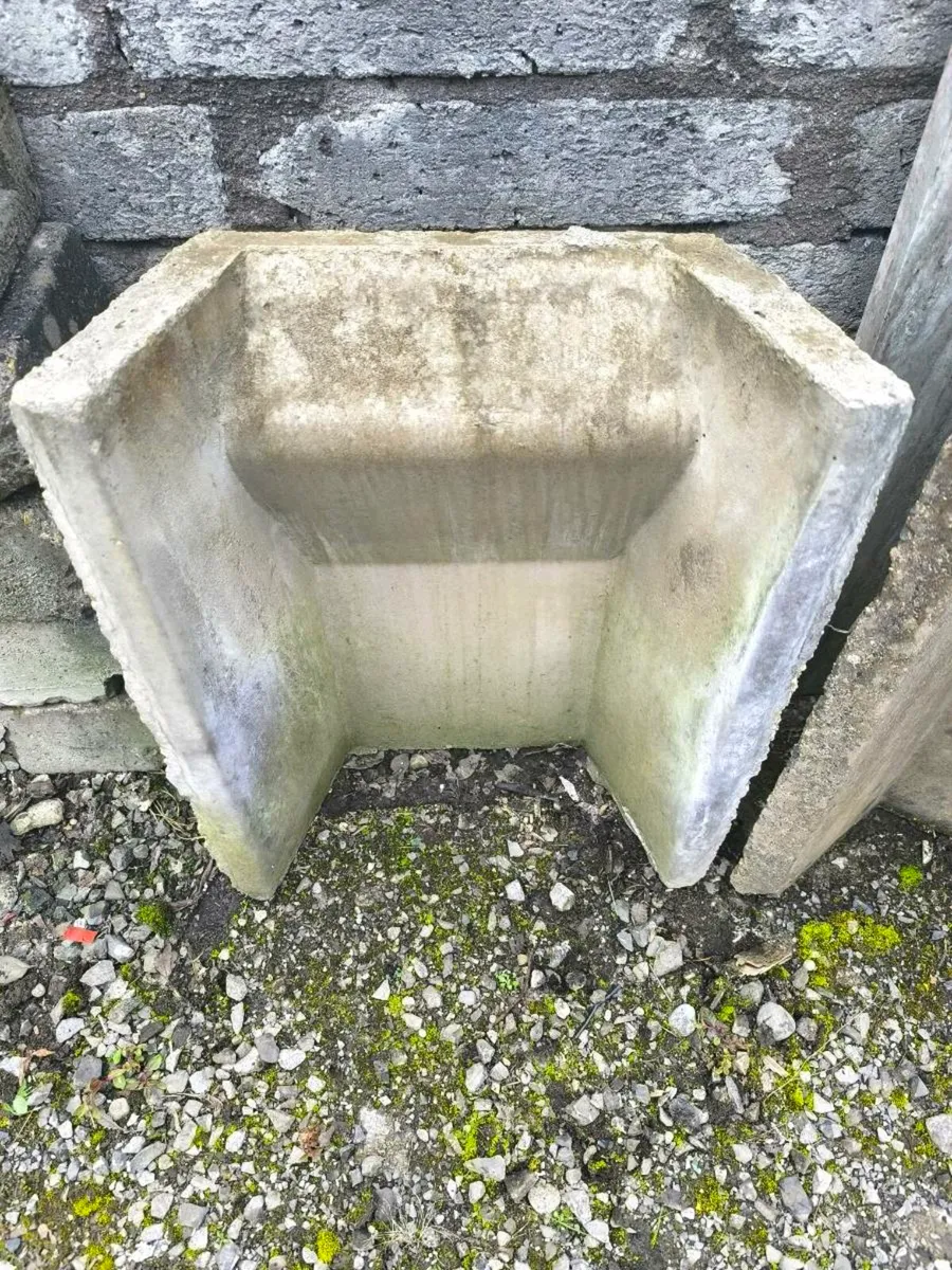 Fire backs - Image 2
