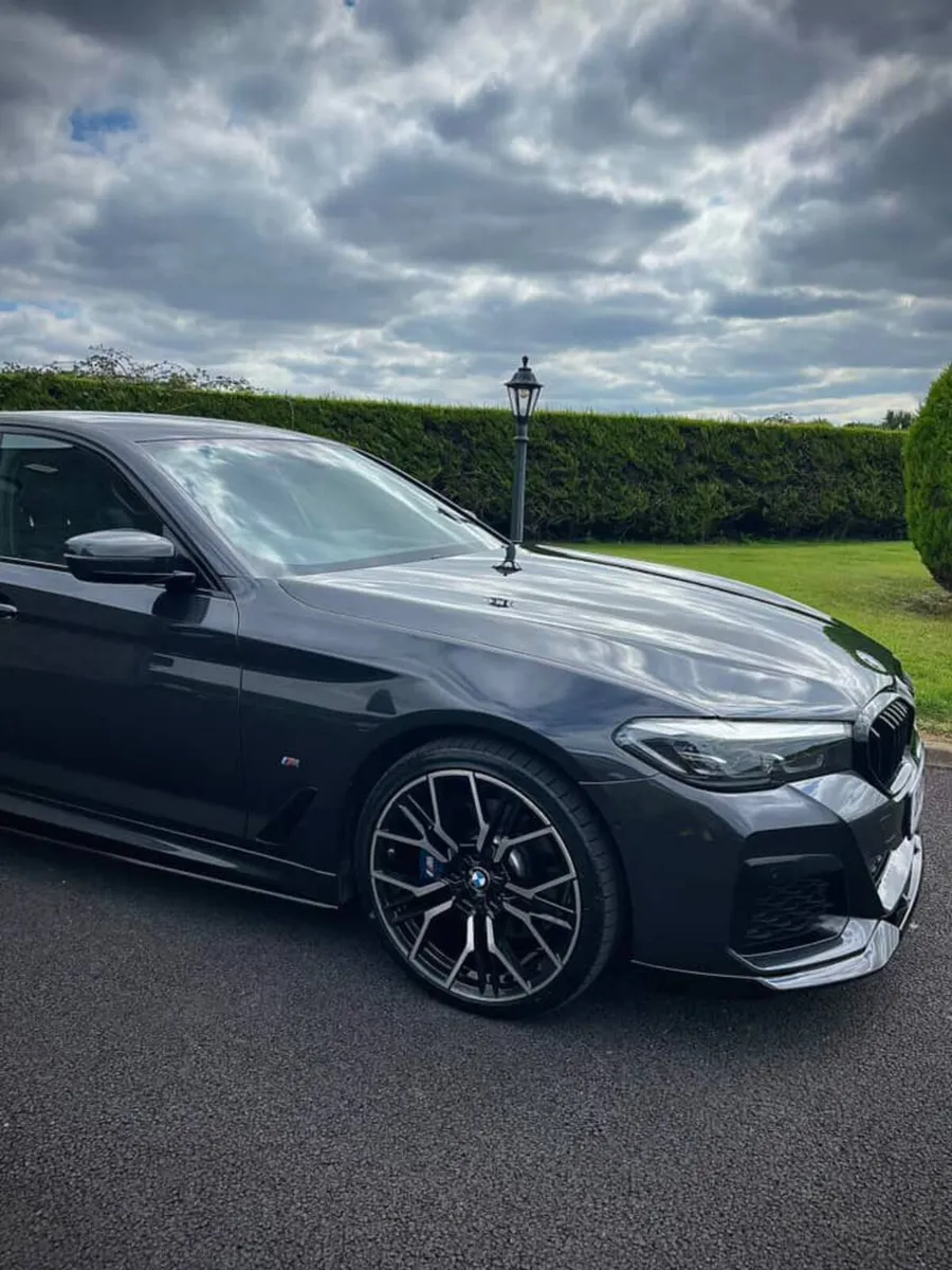 BMW 530e 2021 M Sport LCI Pro Edition - Image 2