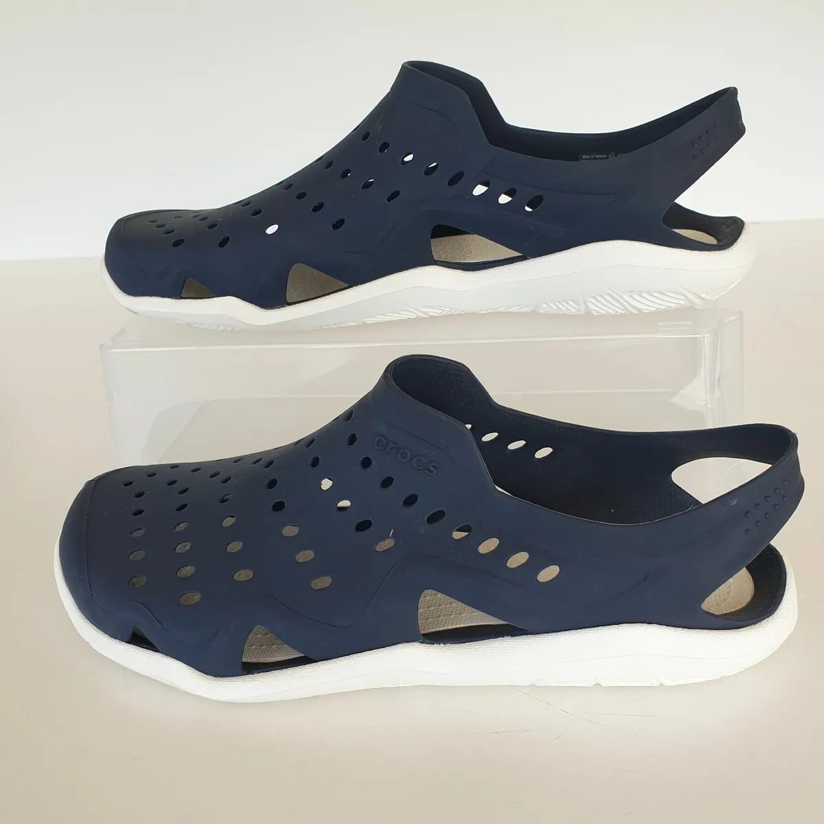 Crocs swift water sandals M10 size 9 - Image 4