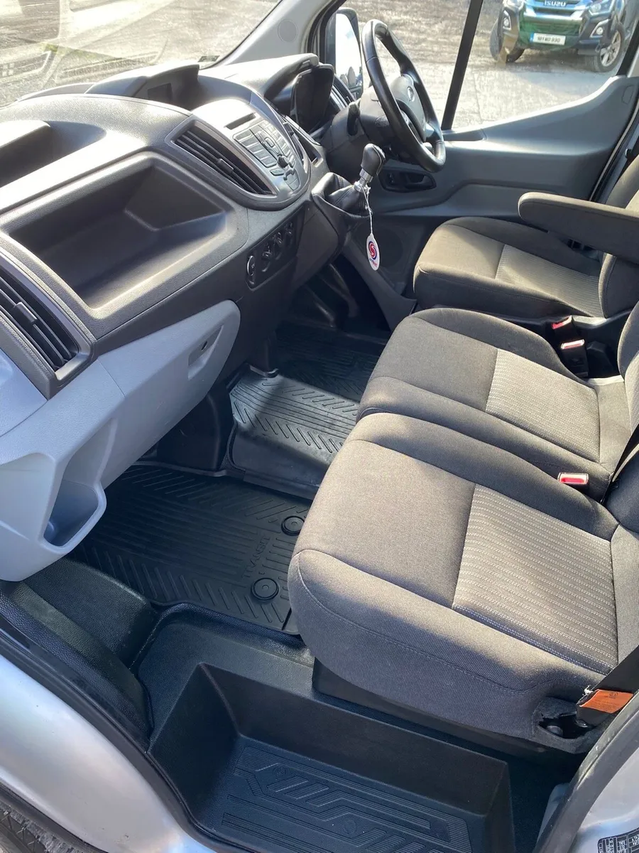 Ford Transit 350 2.0L 130bhp - Image 3