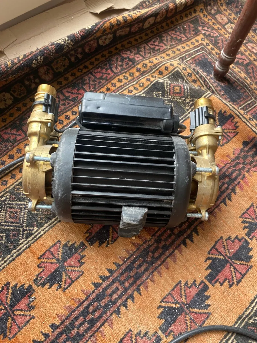 Power pump monsoon Stuart turner s2.0 bar twin - Image 2