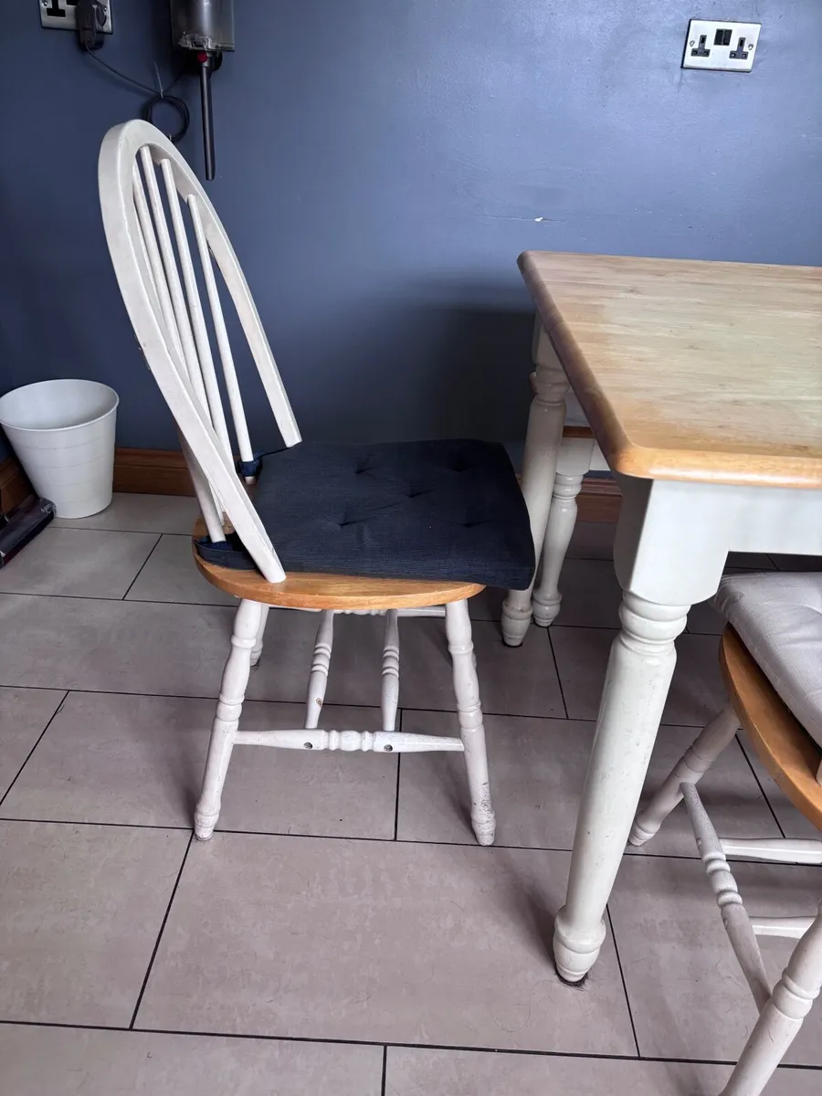 Kitchen Table - Image 2