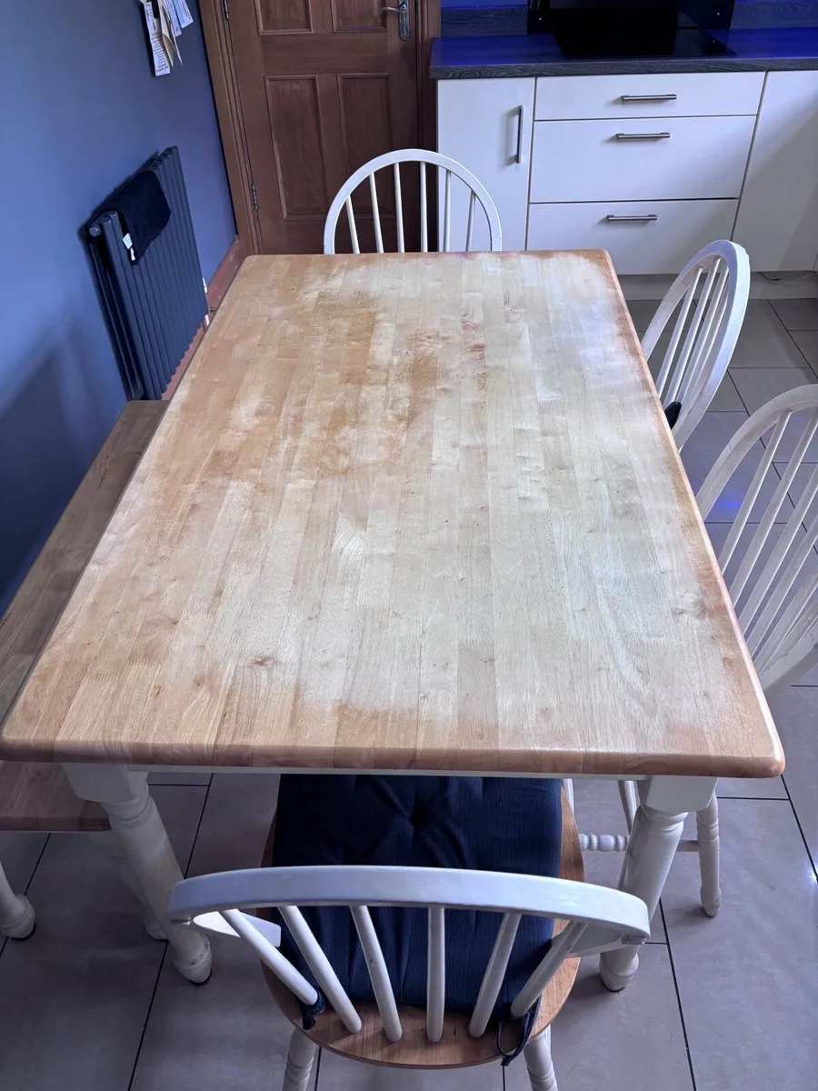 Kitchen Table - Image 4