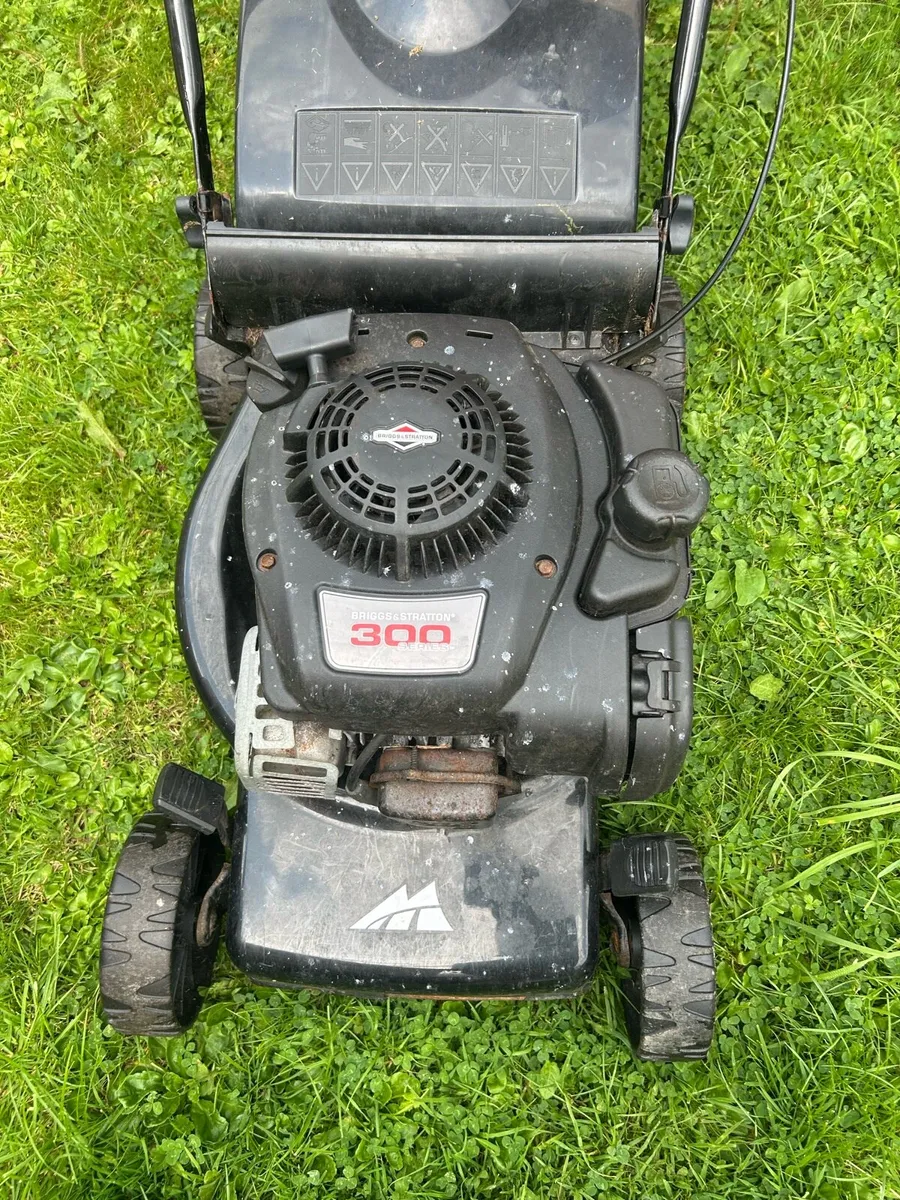 McCulloch lawnmower - Image 2