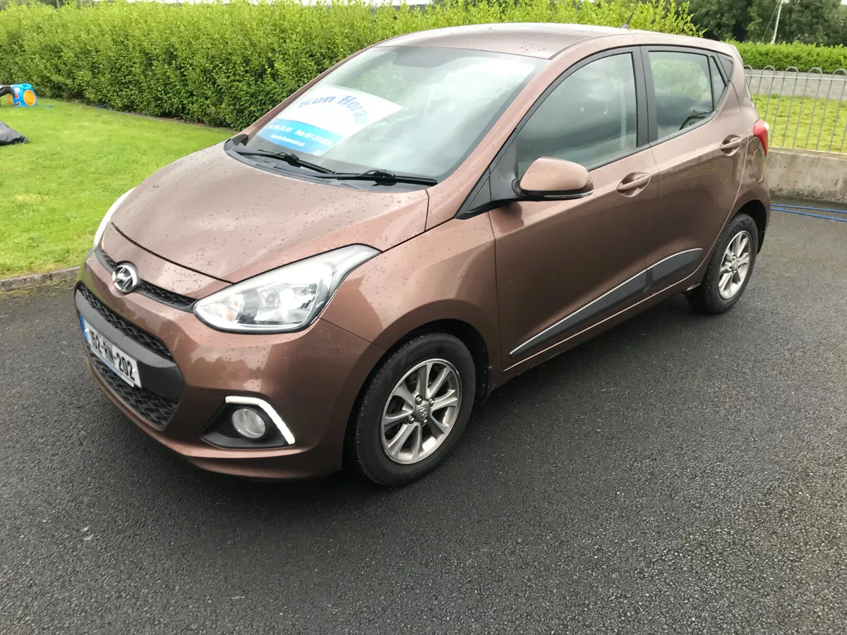 Hyundai i10 Deluxe 1.0 Petrol  2015 - Image 3