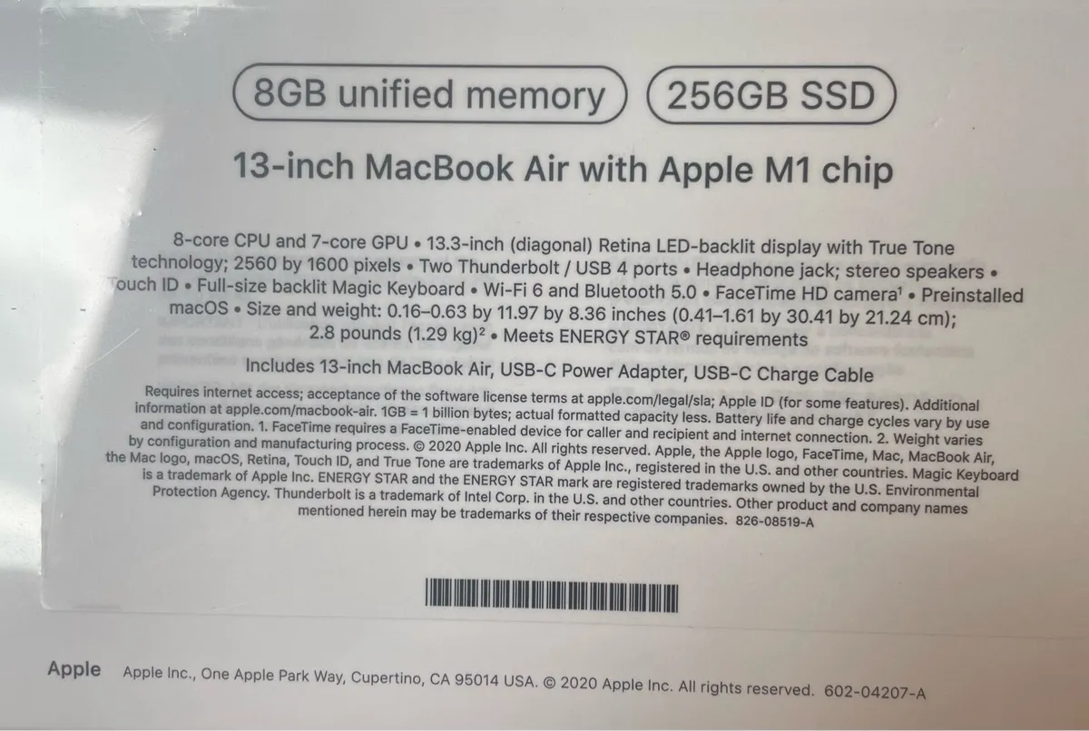 Brand new MacBook Air 265GB SSD, 13 inch, M1 chip - Image 2