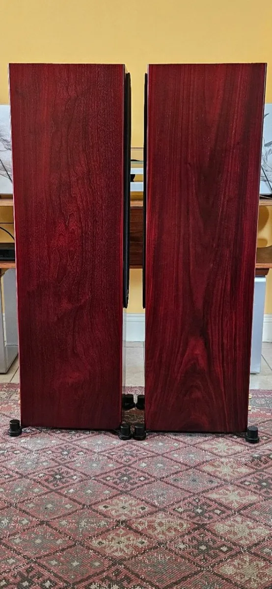 Speakers, Floorstanding - Image 2