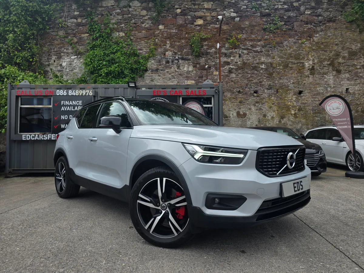 Volvo XC40 T5 R-DESIGN RECHARGE 262 Bhp 2020 (201) - Image 1