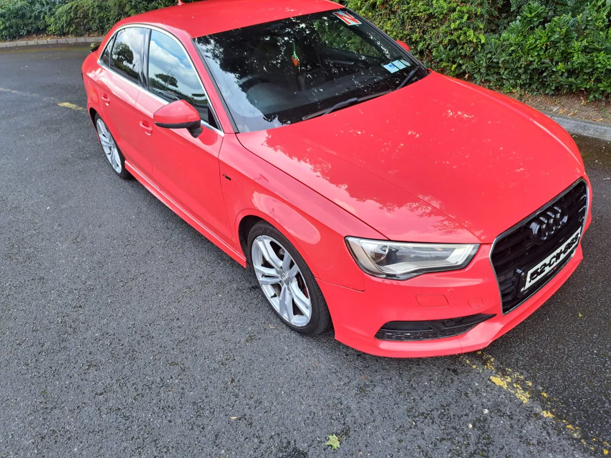 Audi A3 2015 - Image 2