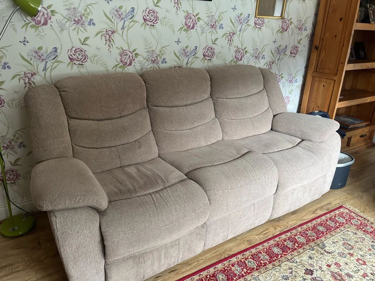 Couch Set - Image 1