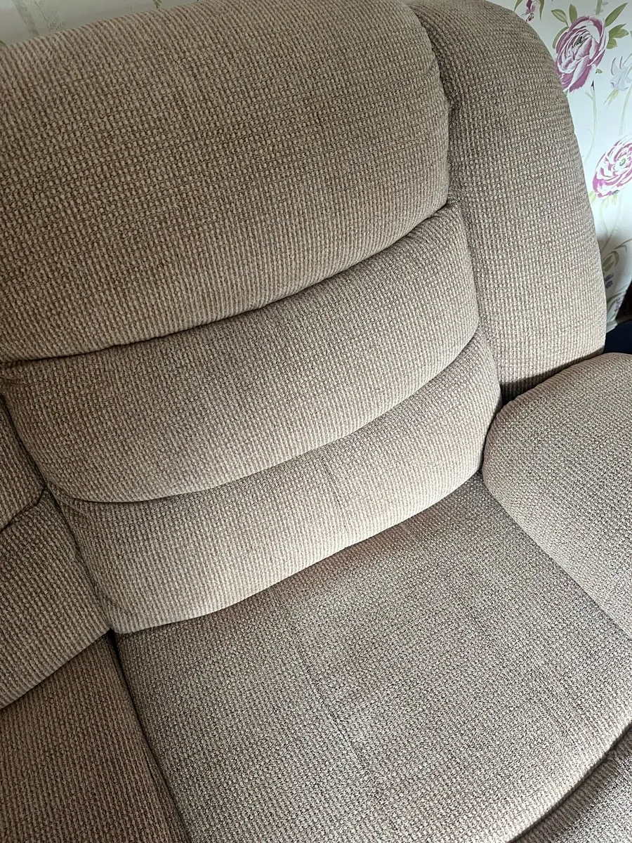 Couch Set - Image 4